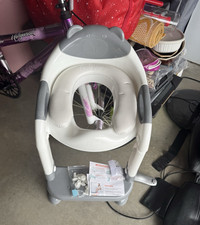 SKYROKU Potty Seat w Step Ladder, Gray Bear Theme, Unisex opened but never used
