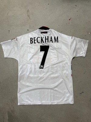 VTG David Beckham 1997-99 Manchester United Umbro Sharp Viewcam