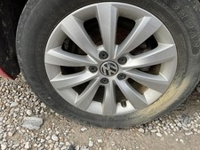 Wheel 16x6-12 Alloy 10 Spoke Fits 13-19 Beetle 4411062 Wheel 16x6-12 Alloy 10 Spoke Fits 13-19 Beetle 4411062