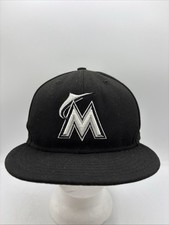 Miami Marlins MLB New Era 59Fifty Black Genuine Merchandise 7 1/2 Flat Bill Hat
