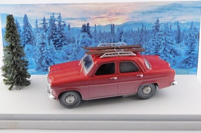 RIO RIO4615 1/43 Alfa Romeo Giulietta T.I. 1957 Winterferien Mit Ski Rot