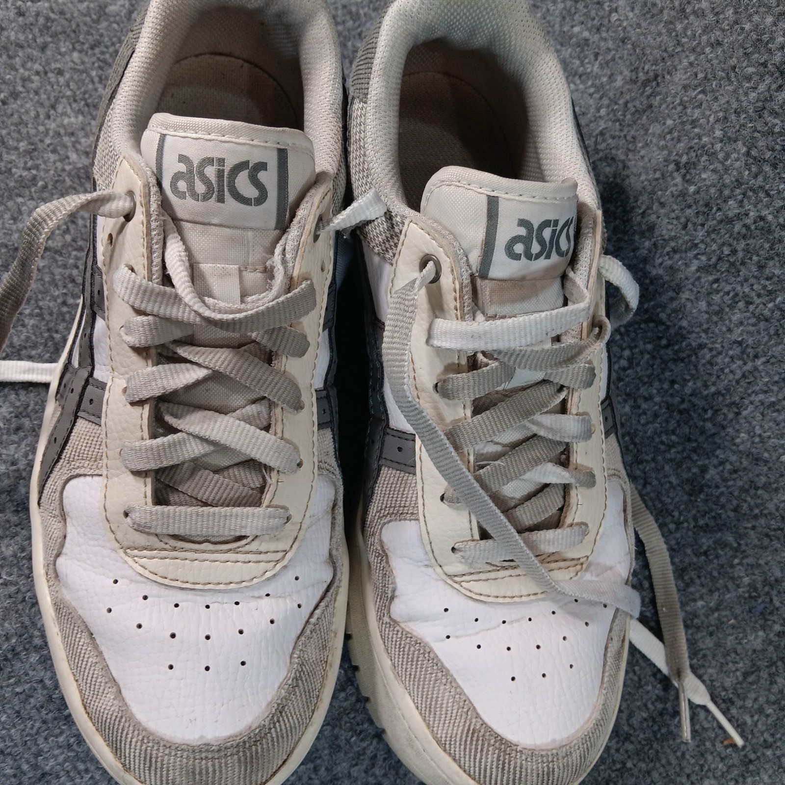 ASICS Low Top Sneakers White Grey Lace Up Athletic Shoes US 8.5 EU 40 UK 6.5 thumbnail 5