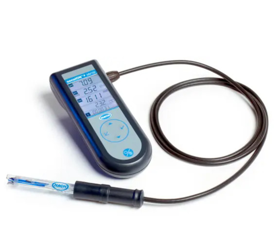 Hach sensION+ MM150 Portable Meter Field Kit