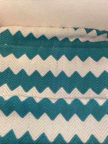 Handmade Chevron Stripe Turquoise & White Afghan Throw Blanket Zig Zag ...