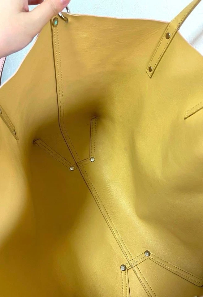 Bolso de Mano Tiffany & Co. de Cuero Reversible Japón Limitado Rubor Rosa y Marrón Foto 2 de 4