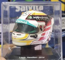 LOTE COMBO CASCO LEWIS HAMILTON MERCEDES 1:5 SPARK PLUS MODELO COCHE ESCALA 1:43