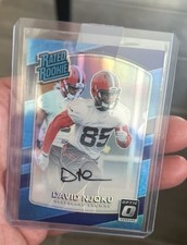 2017 David Njoku Donruss Optic Purple Rated Rookie On Card Auto /35. rookie card picture
