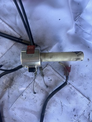 #ad 99 00 01 02 03 HONDA VT600C SHADOW RIGHT THROTTLE ON OFF START KILL SWITCH $49.00
