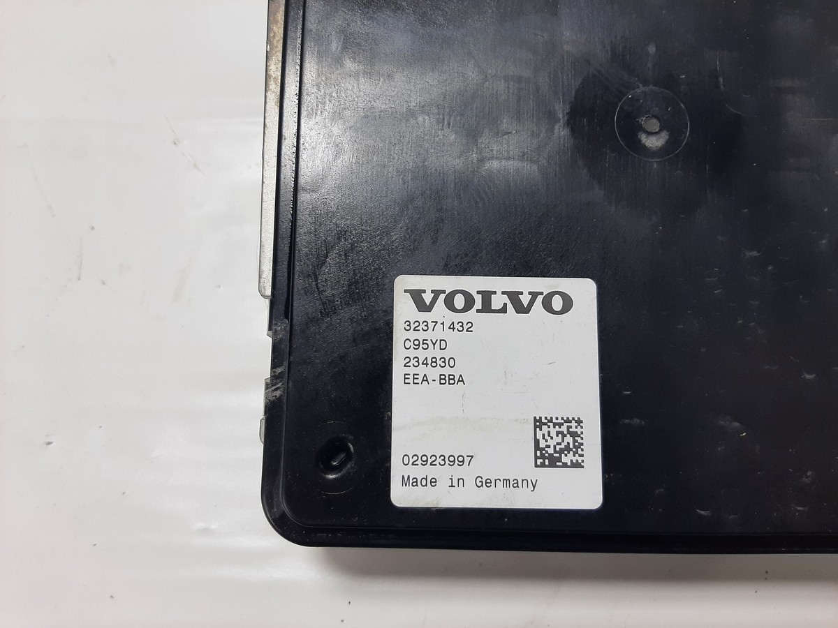 s-l1200.jpg s-l1200.jpg