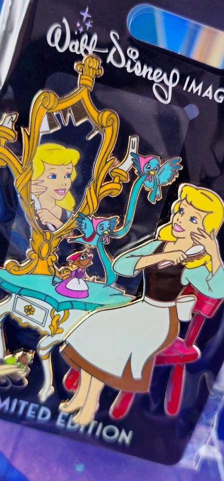 Prendedor Disney WDI - Vanities Cenicienta - LE 300 Cenicienta Princesa Heroínas Foto 2 de 2