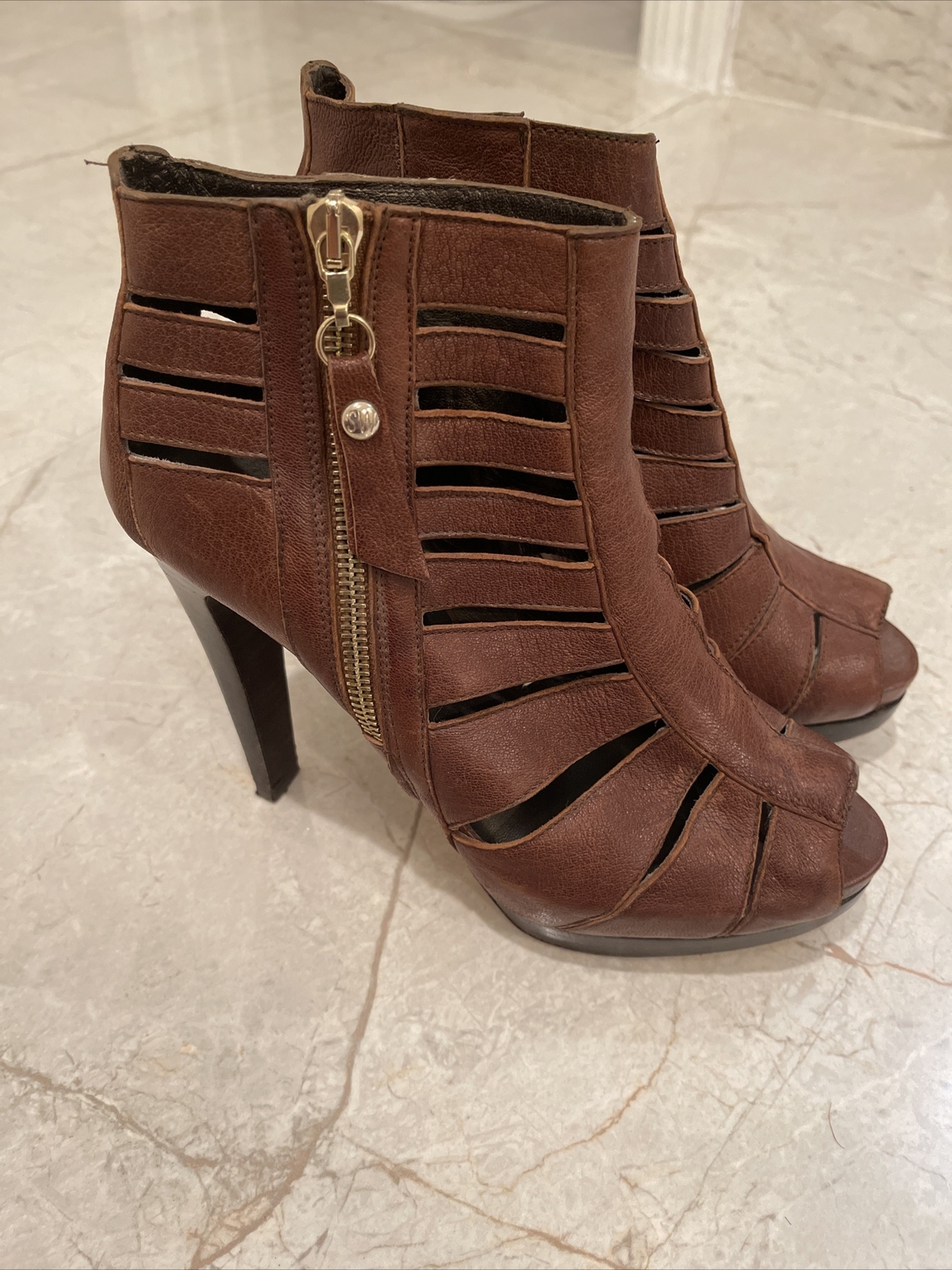Stuart Weitzman Strappy GLADIATOR BRown BOOTIES B… - image 4