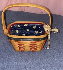 Longaberger Inaugural Basket 2001~W/Liner~Protector & Tie-on Charm