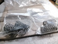 MORRIS MINOR MG MIDGET AUSTIN HEALEY SPRITE Inner Valve Spings. AEA401 Moss