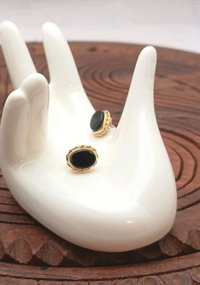 14k Gold And Onyx  Oval, Stud Earrings. Signed RL