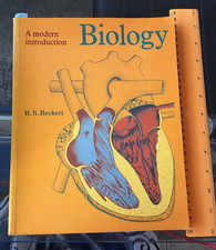 BECKETT, B. S. Biology : a modern introduction / B.S. Beckett 1976 Paperback