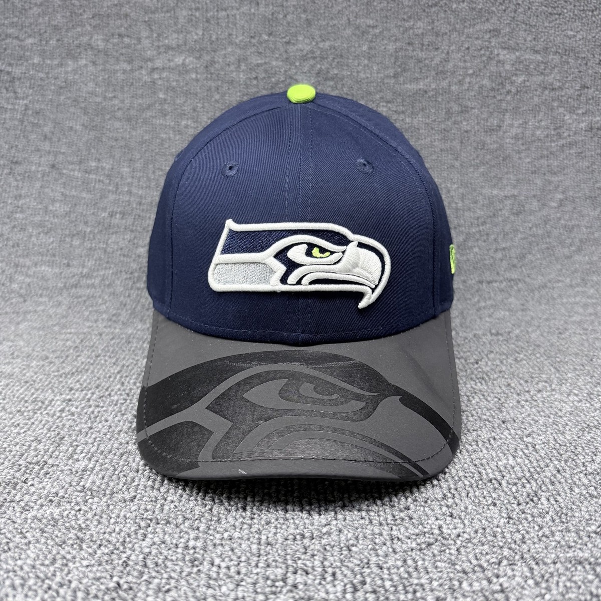 New Era 9FORTY Seattle Seahawks Youth Snapback Hat Navy Gray Tonal Brim Graphic