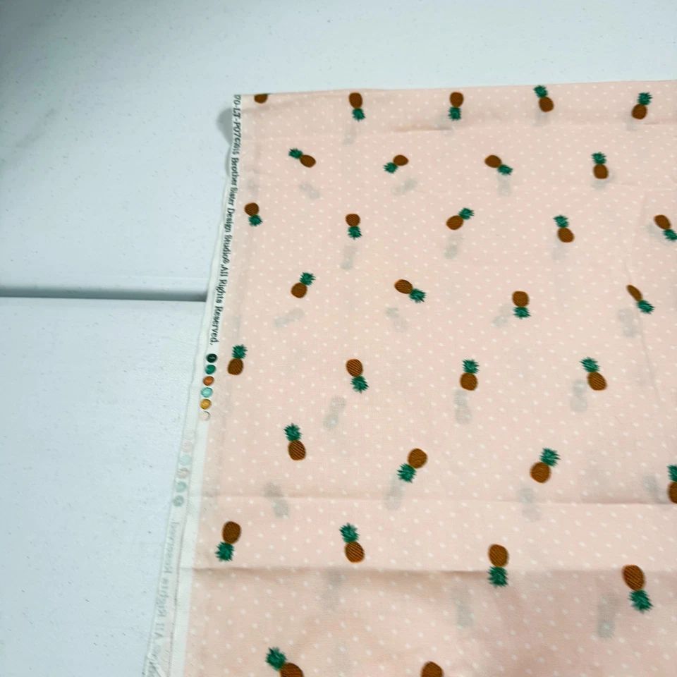 Brother Hermana Tela Acolchado Algodón Rosa Piñas Tropicales 55x43 1.5 Yardas Foto 4 de 4