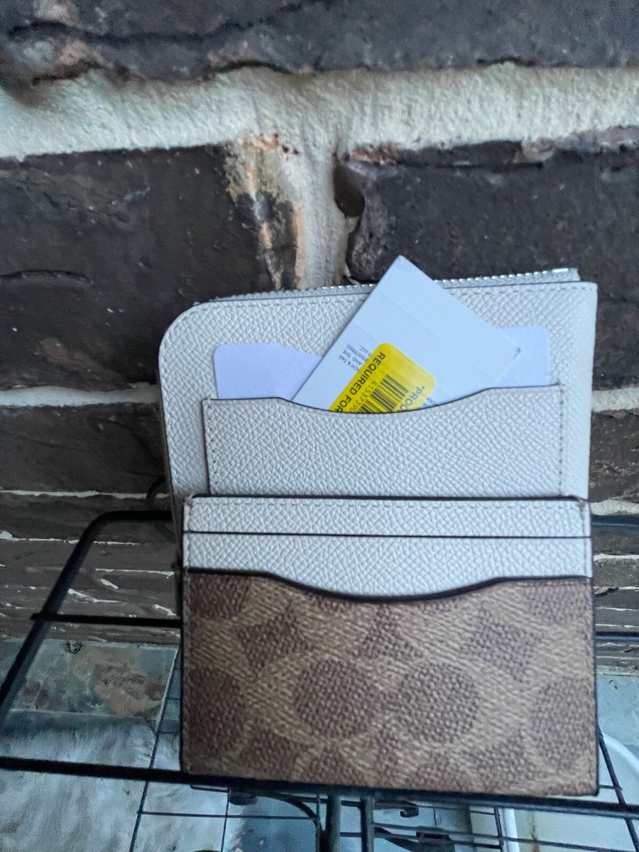 NWT Coach 3 in 1 L-Zip 2 Piece Leather Credit Card Wallet Chalk