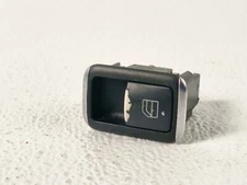 17-19 INFINITI QX30 REAR LEFT DRIVER SIDE DOOR WINDOW CONTROL SWITCH KNOB OEM