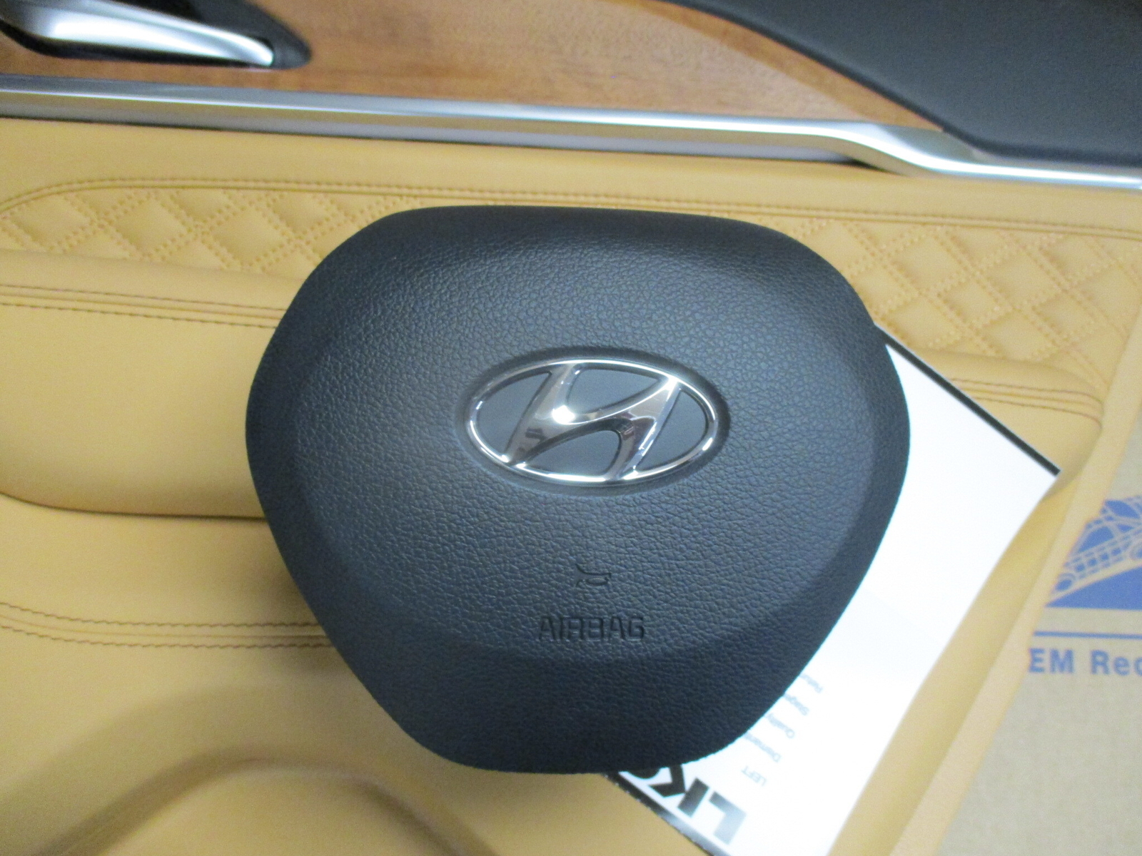 20212023 Hyundai Santa Fe Steering Wheel Air Bag OEM eBay