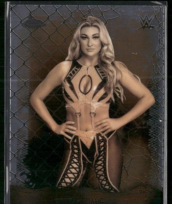 2025 Topps Chrome WWE x Cactus Jack #AOK-10 Izzi Dame Astroknights (005009)