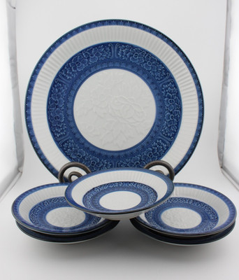 Vintage set of 6 Arita Japanese blue and white embossed peony plates orig box