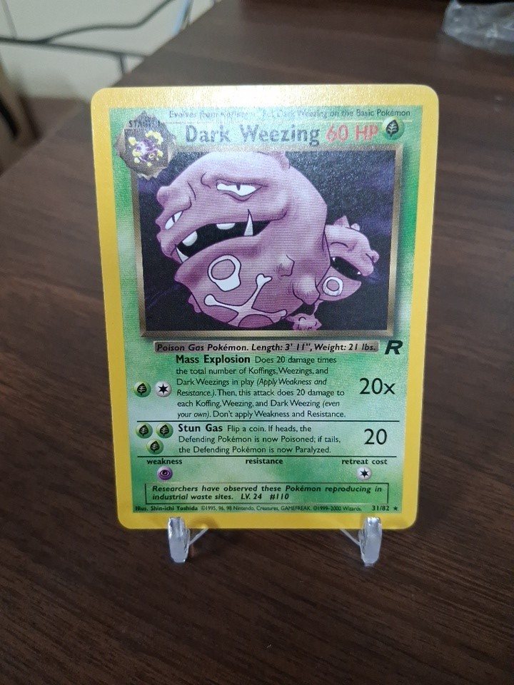 Dark Weezing 31/82 Team Rocket Vintage Non Foil