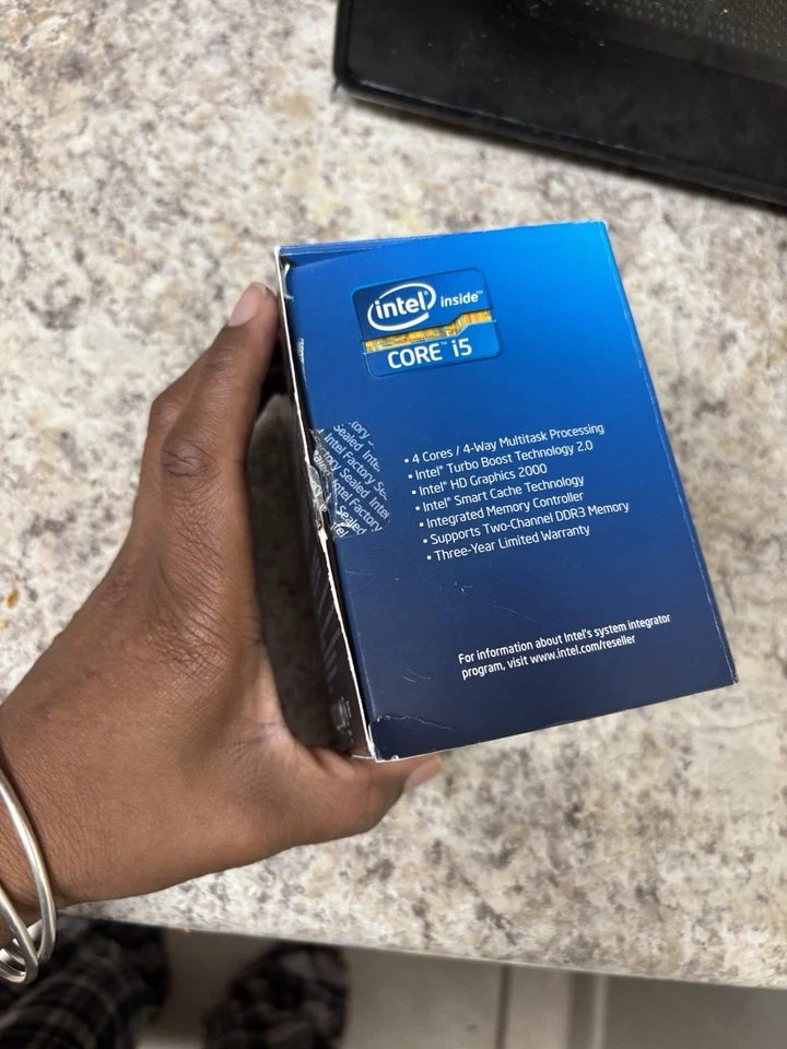 Intel Core i5-2400 LGA 1155 4-Core Desktop Processor - Image 3 of 4