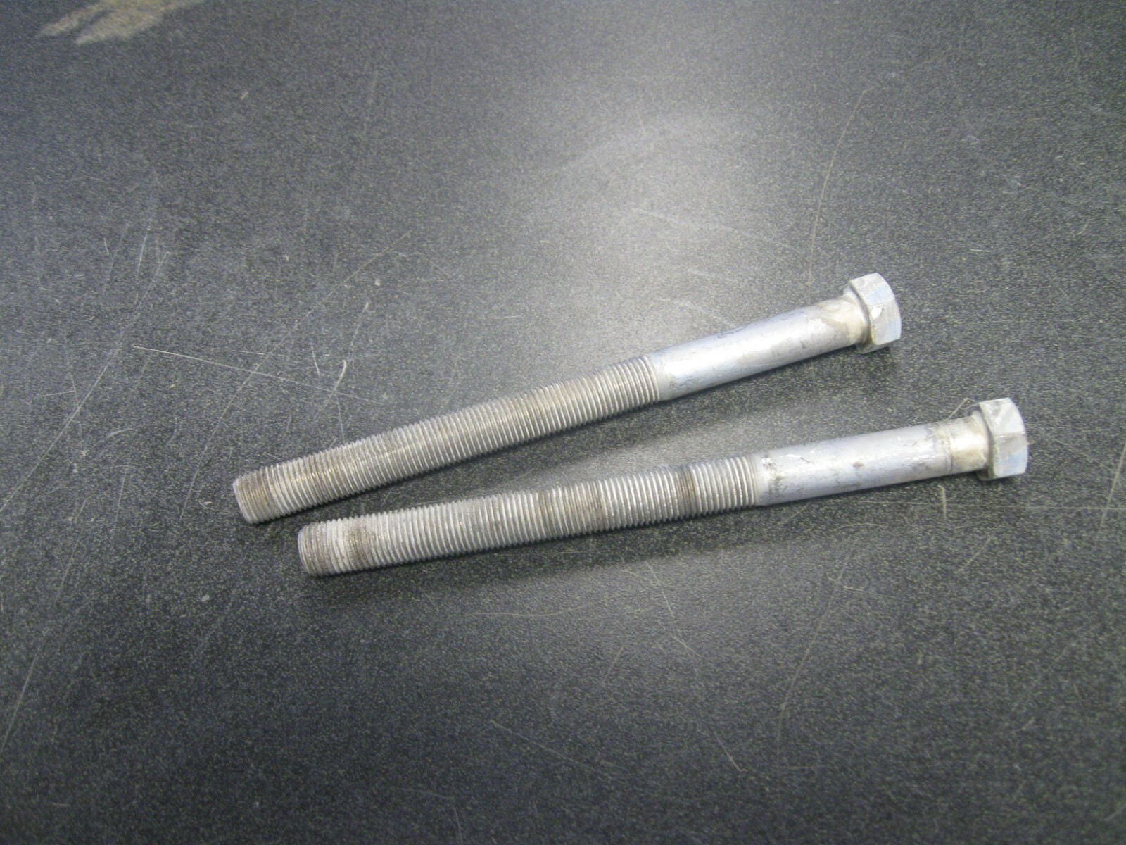 SET OF 2 YAMAHA OUTBOARD MOUNTING BOLTS 901011204700 BINO62 eBay