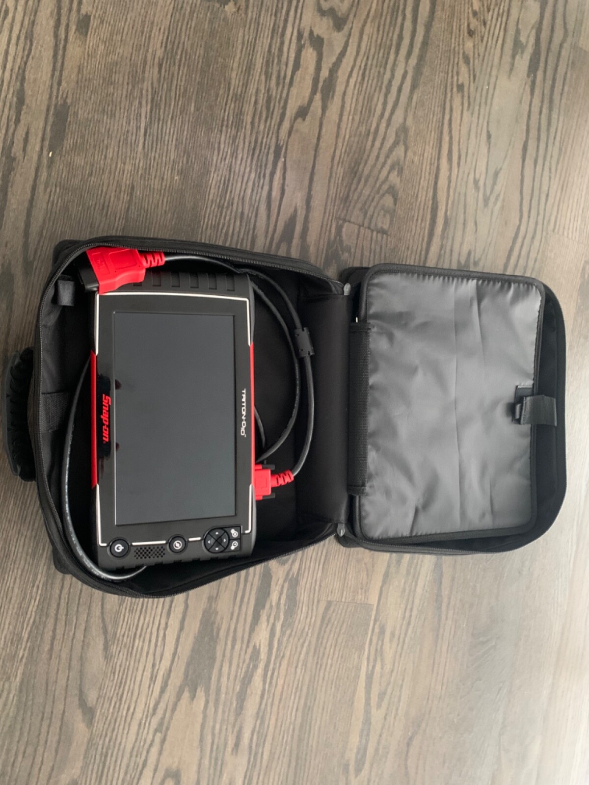 Snap-On Triton D10 Diagnostic Scanner EEMS344 v24.4b OBD2 Automotive ...