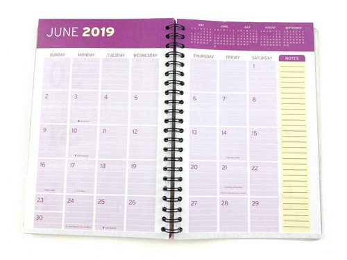 2018-2019 Rainbow Student Planner Weekly Page Format Student Academic New - Picture 8 of 9