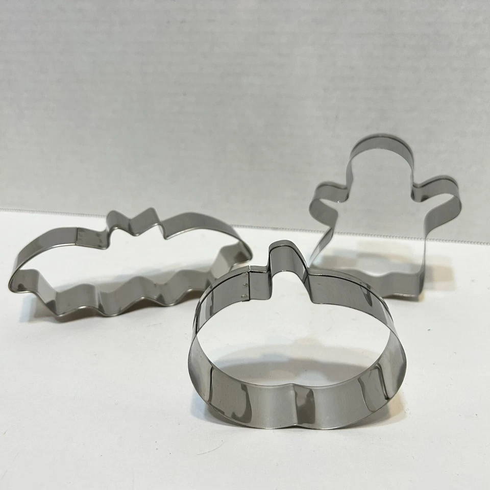 Juego de Cortador de Galletas de Halloween Mimado Chef Murciélago Fantasma Calabaza Nuevo Antiguo Stock En Caja Foto 2 de 4