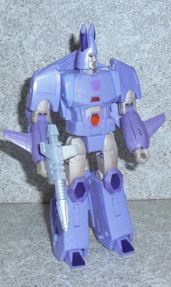 Transformers Kingdom Cyclonus Complete Used War for Cybertron Voyager  - Image 4 of 4