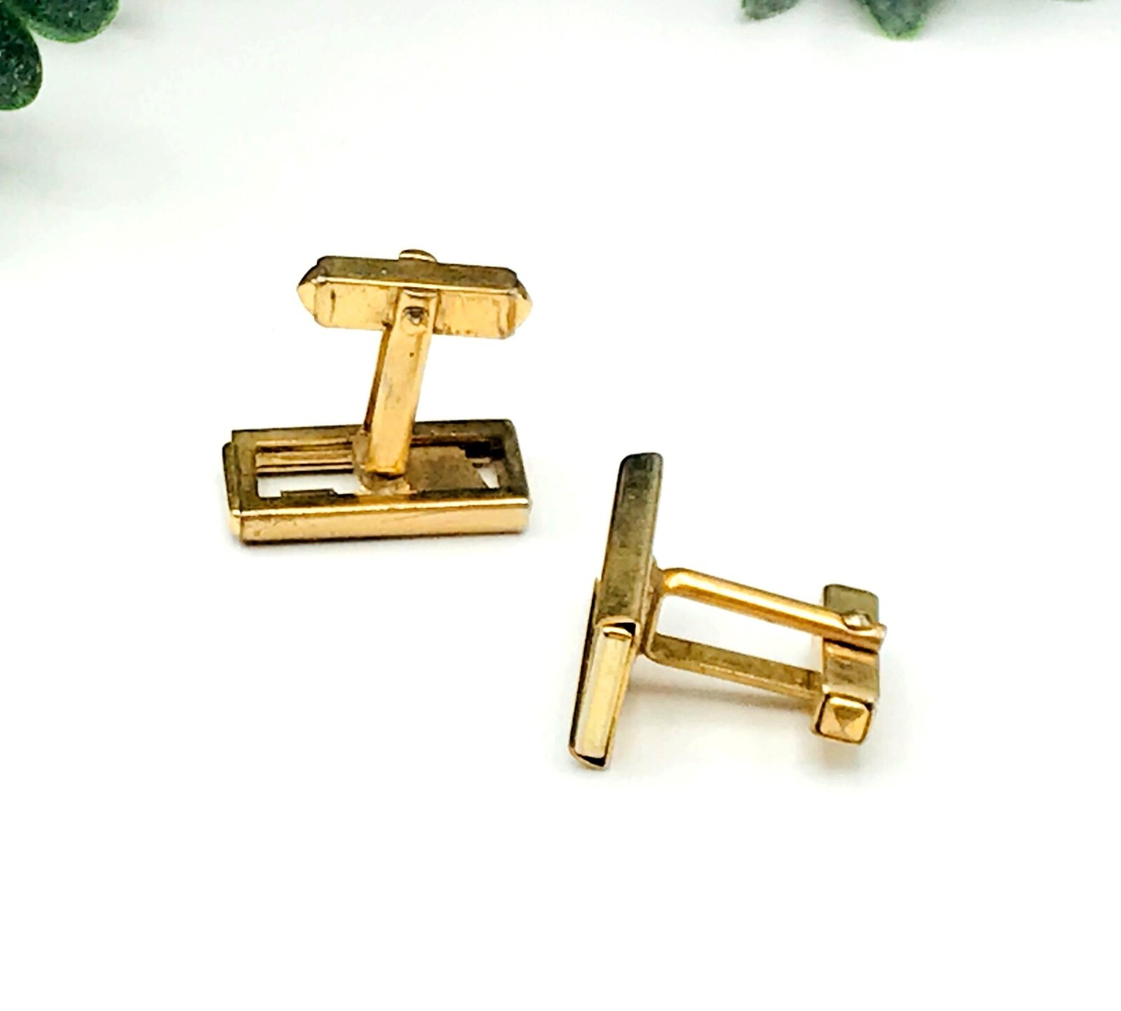 Vintage Gold Rectangular Cufflinks With Geometric… - image 3
