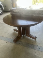 1990 Mennonite 48” Round Oak Table Formica Top 7-14.5” Leaves Seats 18-20 Nice