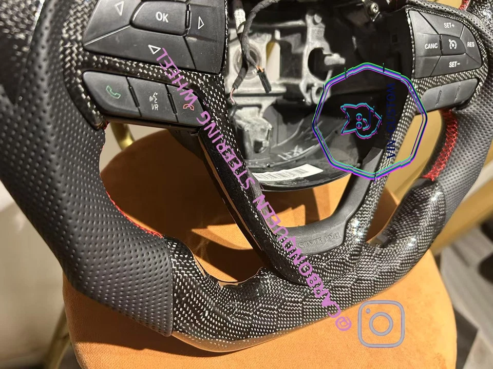 GRAND CHEROKEE STEERING WHEEL /CHEROKEE CARBON FIEBR STEERING WHEEL 2014-2021YS - Image 4 of 4