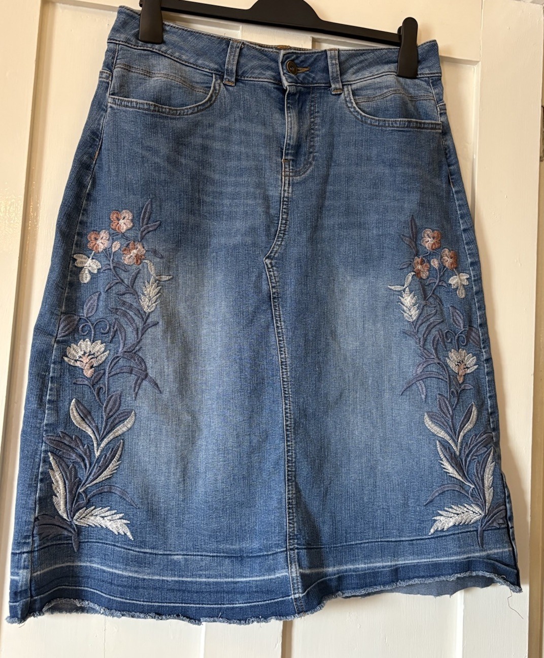 Blue Stretch Denim Midi Skirt with Embroidered Detail Raw Hem UK14 L28