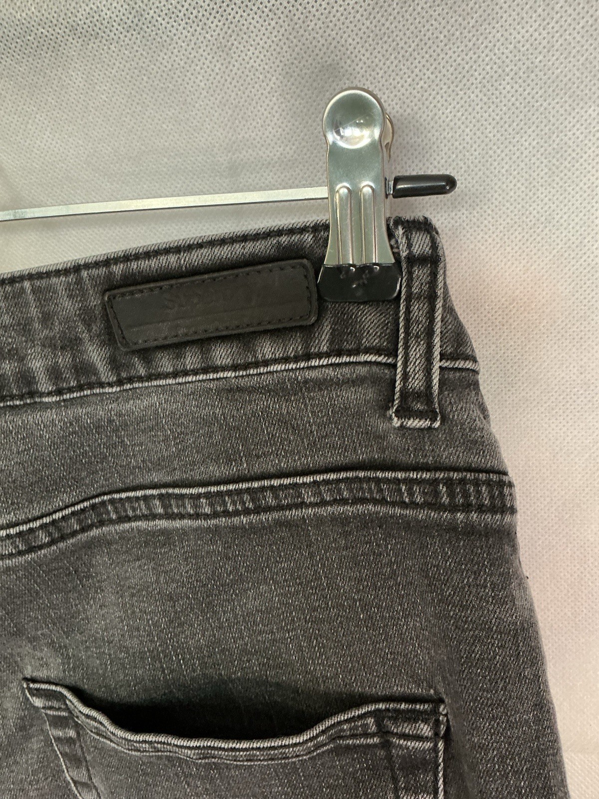 Superdry Unisex High Rise Thermo Super Skinny Jeans Black Denim W30 Smart Casual image 6