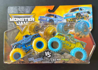 Spin Master Monster Jam Blue Thunder VS Bad News Travels Fast Series 33
