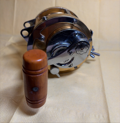 Penn International 20 1st Gen Globe Fishing Reel Clean Serviced