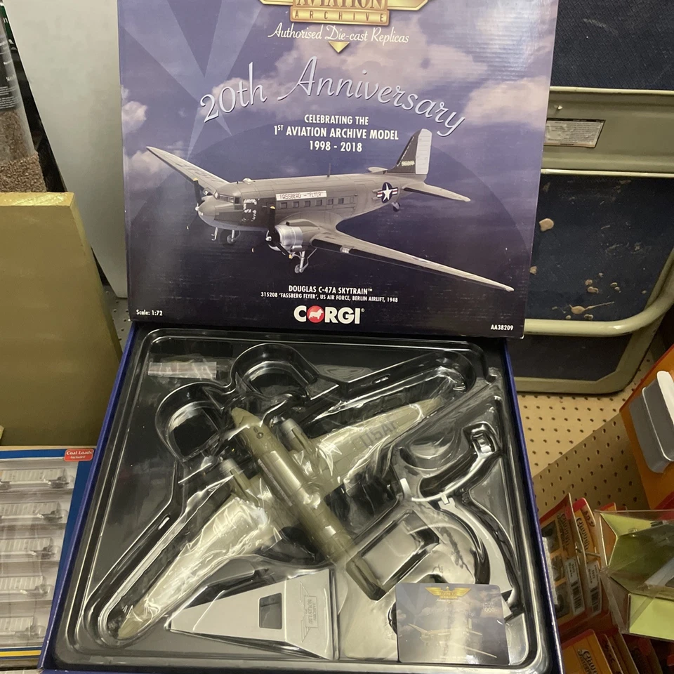 New! Corgi Airplanes Douglas C-47A SKYTRAiN$ 196.00 Make Offer - Image 2 of 4