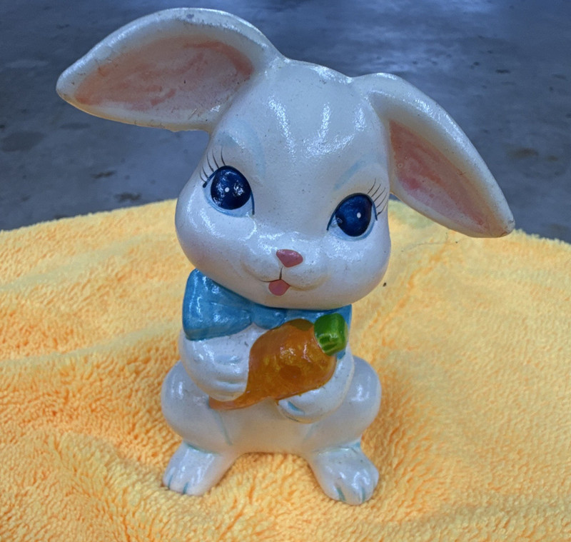 White Rabbit Ceramic Figurine Holding Orange Carrot with Blue Bow