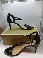 Michael Kors Simone Leather Mid Heel in Black Size 8.5