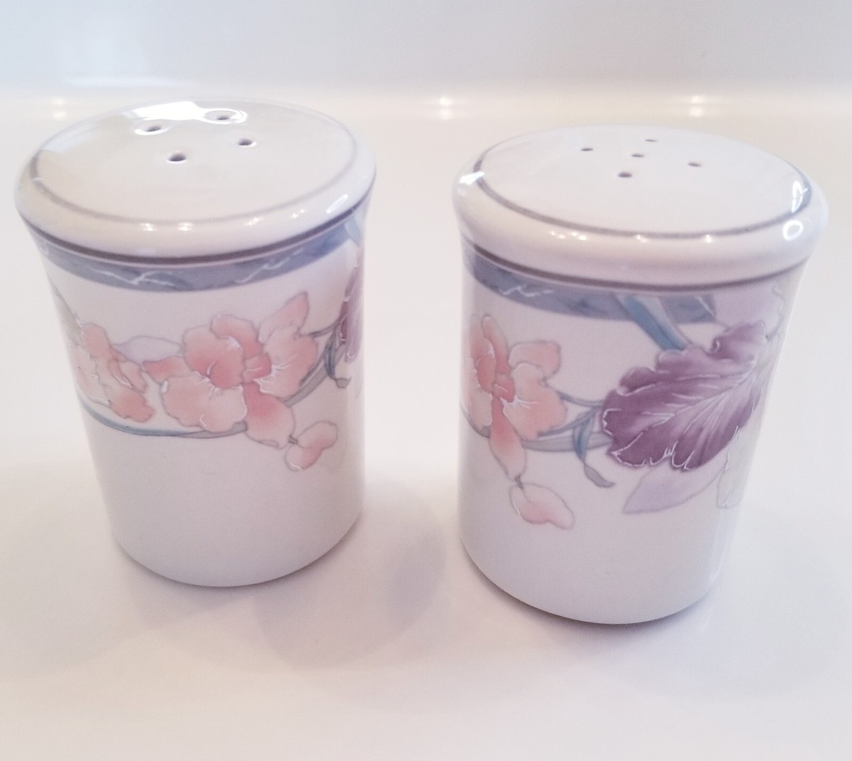 Ceramic Floral Salt and Pepper Shakers Japan 2.5 inches Vtg 90s | eBay