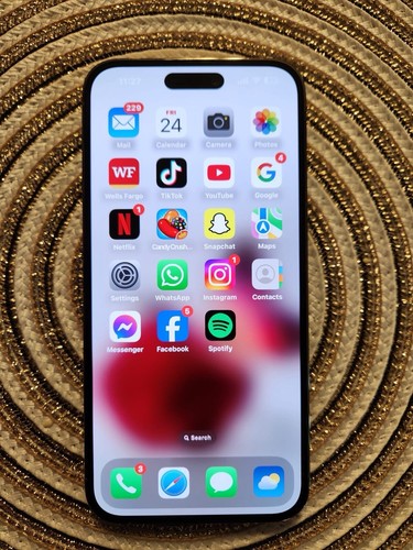 iPhone 14 Pro Max With TikTok Installed - 第 3/3 張圖片