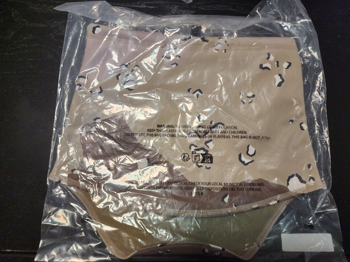 Supreme®×WINDSTOPPER® Neck Gaiter Camo Buy Supreme x WINDSTOPPER Neck Gaiter 'Chocolate Chip Camo