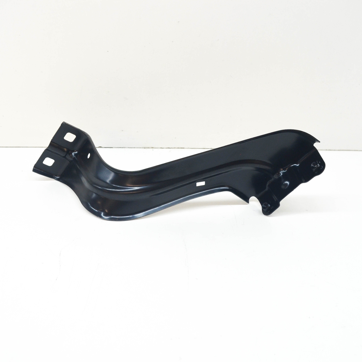 NEW AUDI Q3 F3 SPORTBACK FRONT RIGHT FENDER HOLDER 83A821150