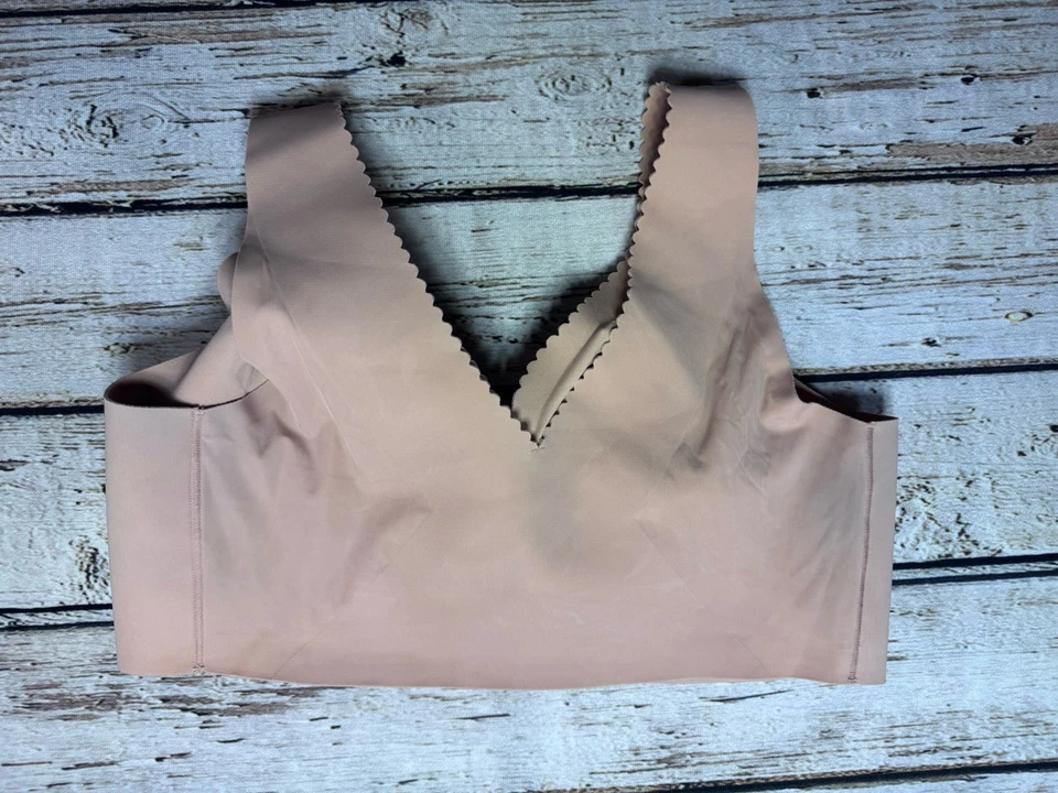 Evelyn Bobbie The Evelyn Bra XL Seamless Comfort Full Coverage Wireless Support - Image 4 of 4