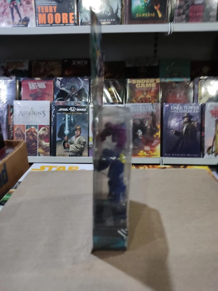 Transformers WFC Earthrise Roller Force & Ground Hog Figure NEW - Image 4 of 4