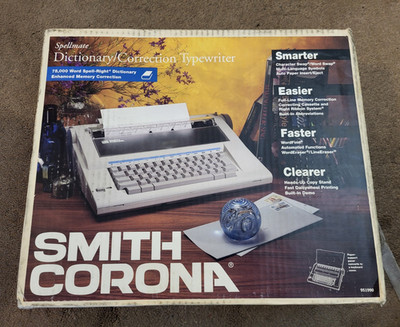 SMITH CORONA Spellmate Dictionary/Correction Typewriter 951990 New in Box VTG